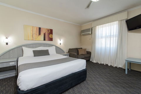 Adelaide Royal Coach - Darwin Holiday 5