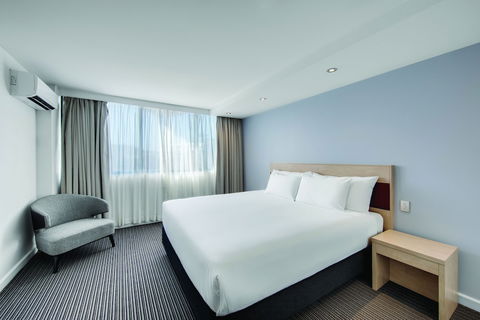 Central Studio Hotel Sydney - Darwin Holiday 2