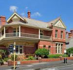 Gatehouse on Ryrie - Darwin Holiday