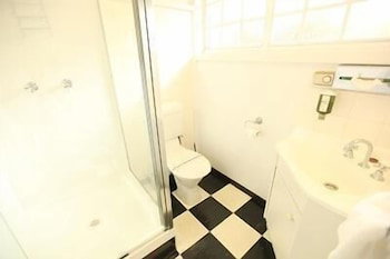 Fox And Hounds Inn - Darwin Holiday 5