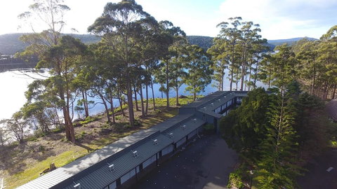 Fox And Hounds Inn - Darwin Holiday 1