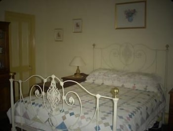 Robe House - Darwin Holiday 5