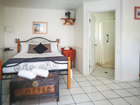 Chillagoe Cabins & Tours - Darwin Holiday 5