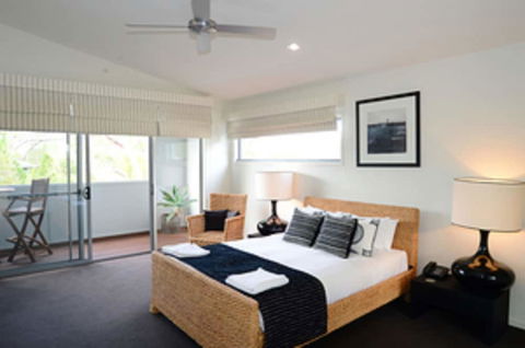 Beach Road Holiday Homes - Darwin Holiday 4