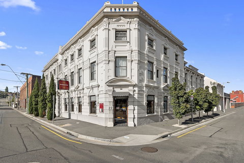 The Grand Hotel Launceston - Darwin Holiday 2