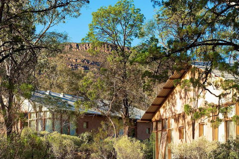 Wilpena Pound Resort - Darwin Holiday 1