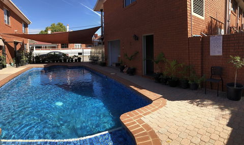 Meramie Motor Inn - Darwin Holiday 1