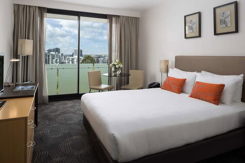 The Park Hotel Brisbane - Darwin Holiday 6