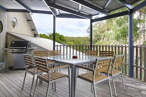 A PERFECT STAY - Beach House At Tallows - Darwin Holiday 7