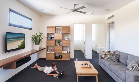 Byron Luxury Beach Houses - Darwin Holiday 3