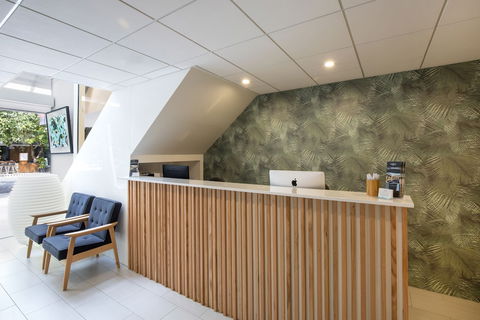 Maison Noosa Beachfront Resort - Darwin Holiday 0