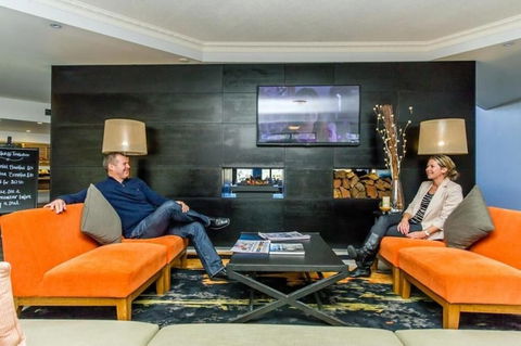 Alpha Hotel Canberra - Darwin Holiday 0