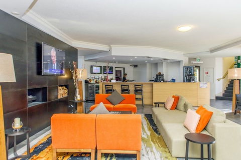 Alpha Hotel Canberra - Darwin Holiday 2