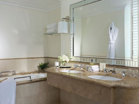 The Langham, Sydney - Darwin Holiday 6