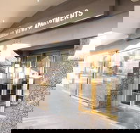 Arrow on Spencer - Darwin Holiday