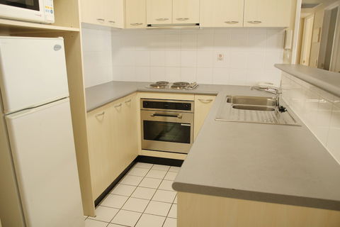 Arrow On Spencer - Darwin Holiday 6