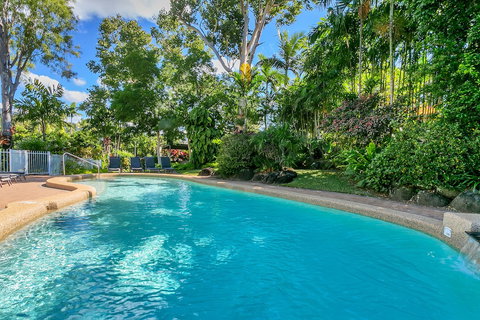 Roydon Beachfront Apartments - Darwin Holiday 6
