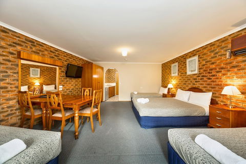Hume Country Motor Inn - Darwin Holiday 4