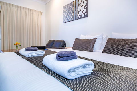 Ascot Lodge Motor Inn Kingaroy - Darwin Holiday 5