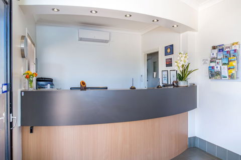 Ascot Lodge Motor Inn Kingaroy - Darwin Holiday 0