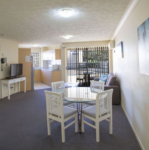 Golden Riviera Beach Resort - Darwin Holiday 5