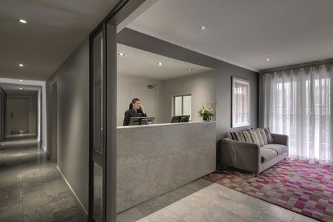 Adina Apartment Hotel Sydney Chippendale - Darwin Holiday 5
