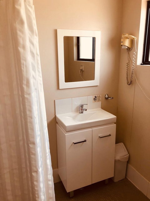 Red Cedar Motel - Darwin Holiday 5