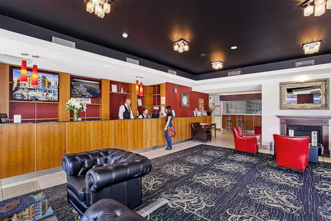 Boulevard On Beaumont - Darwin Holiday 2