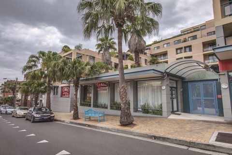 Adina Apartment Hotel Coogee Sydney - Darwin Holiday 0