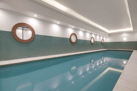 Adina Apartment Hotel Coogee Sydney - Darwin Holiday 4