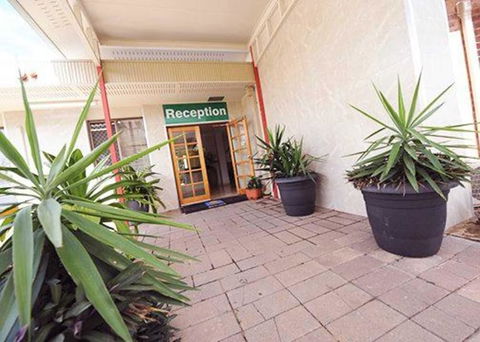Comfort Hotel Parklands Calliope - Darwin Holiday 0
