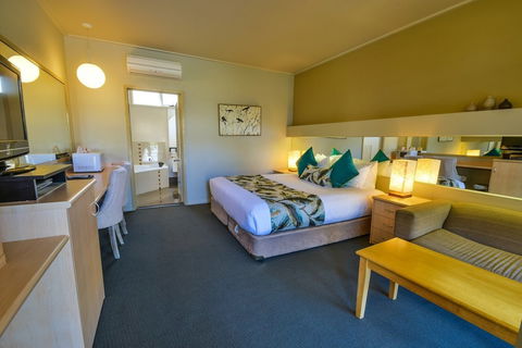Comfort Inn & Suites Lakes Entrance - Darwin Holiday 6