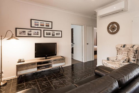 Blazing Stump Motel & Suites - Darwin Holiday 2