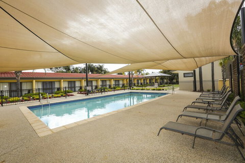 Comfort Inn Deakin Palms - Darwin Holiday 4