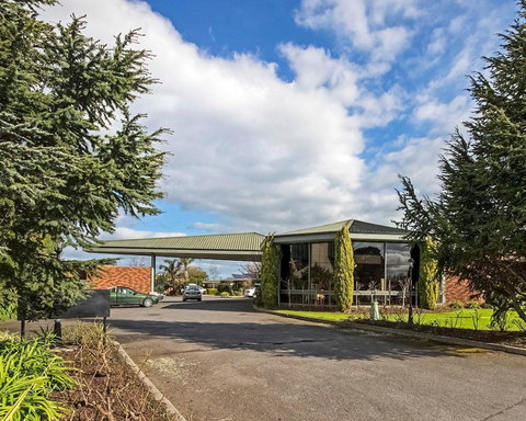 Comfort Inn Cedar Lodge - Darwin Holiday 1