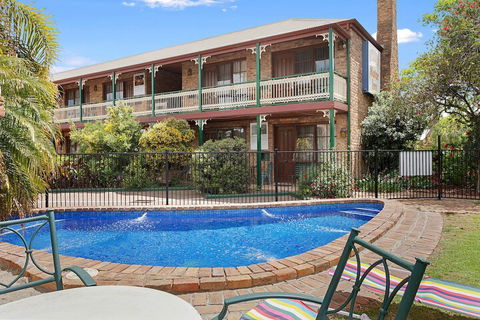 The Settlement Historic Hotel - Darwin Holiday 4