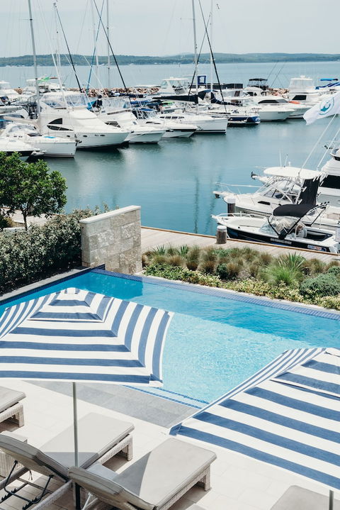 Anchorage Port Stephens - Darwin Holiday 3