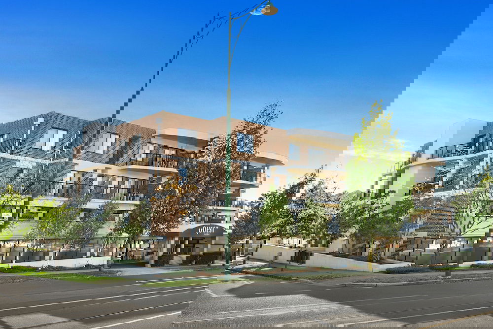 Mont Albert VIC Darwin Holiday