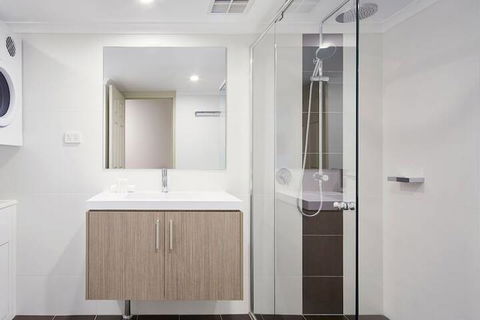 Pinnacle Apartments - Darwin Holiday 5