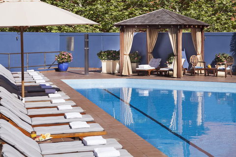 Four Seasons Hotel Sydney - Darwin Holiday 1