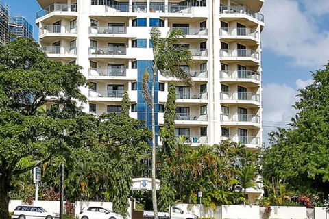 181 The Esplanade - Darwin Holiday 1