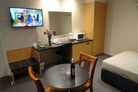 Victoria Lodge Motor Inn & Apartments - Darwin Holiday 2