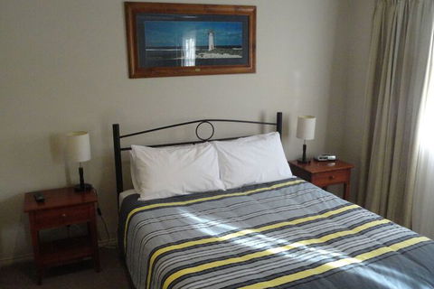 Victoria Lodge Motor Inn & Apartments - Darwin Holiday 5