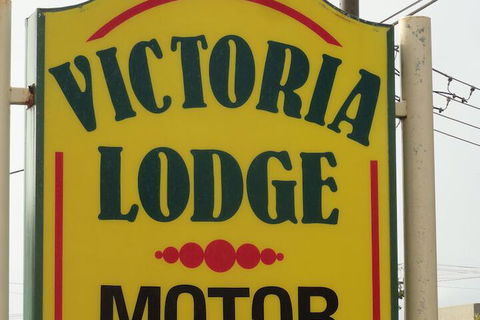 Victoria Lodge Motor Inn & Apartments - Darwin Holiday 1