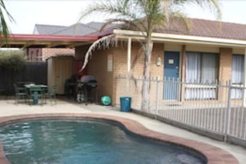 Country Home Motor Inn - Darwin Holiday 2