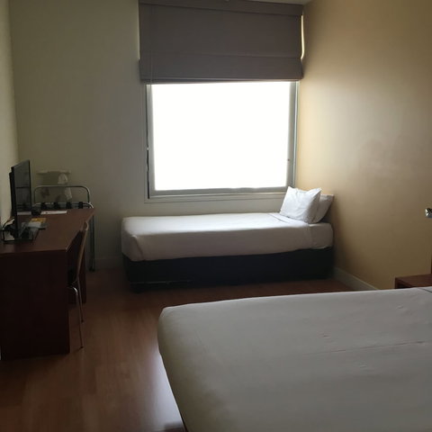 Ramada Encore Dandenong - Darwin Holiday 4