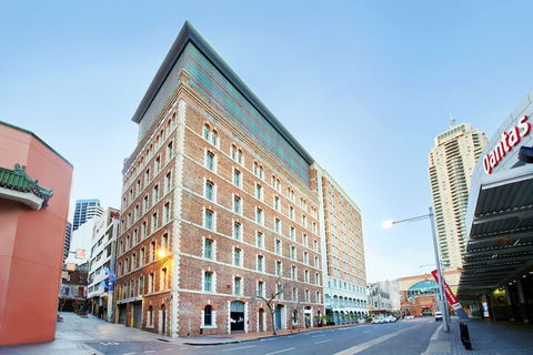 Holiday Inn Darling Harbour, An IHG Hotel - Darwin Holiday 1