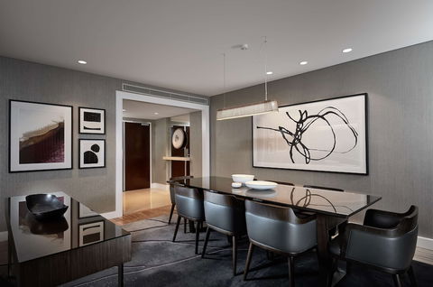 Hilton Sydney - Darwin Holiday 6
