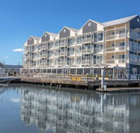 Peppers Seaport Hotel - Darwin Holiday