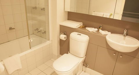 Salamanca Terraces - Darwin Holiday 1